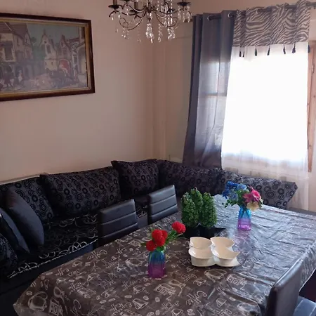 Appartement Aggela House *